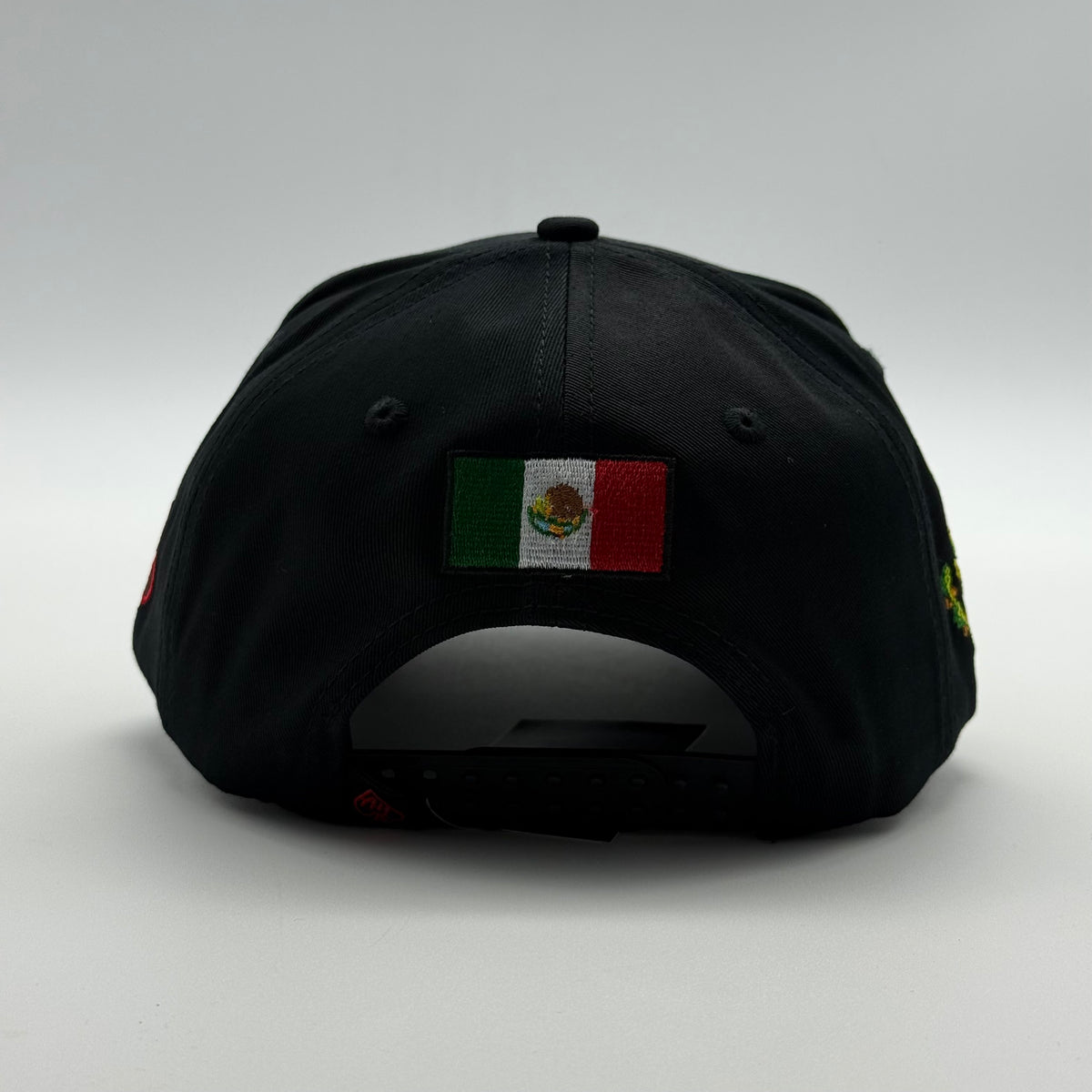 Águila Azteca Black Edition