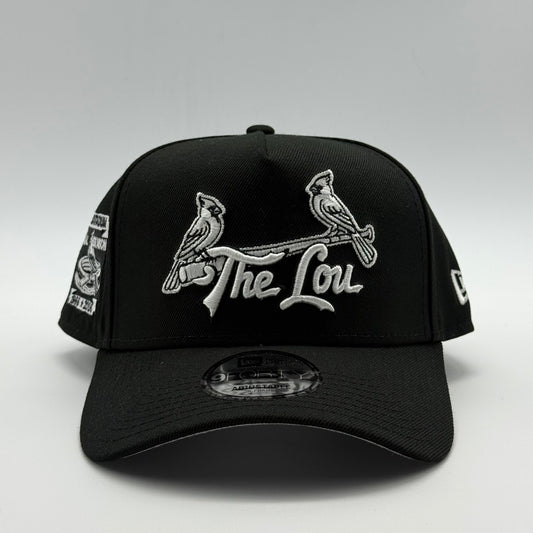 ST. LOUIS CARDINALS 'BLACK AND WHITE' 9FORTY