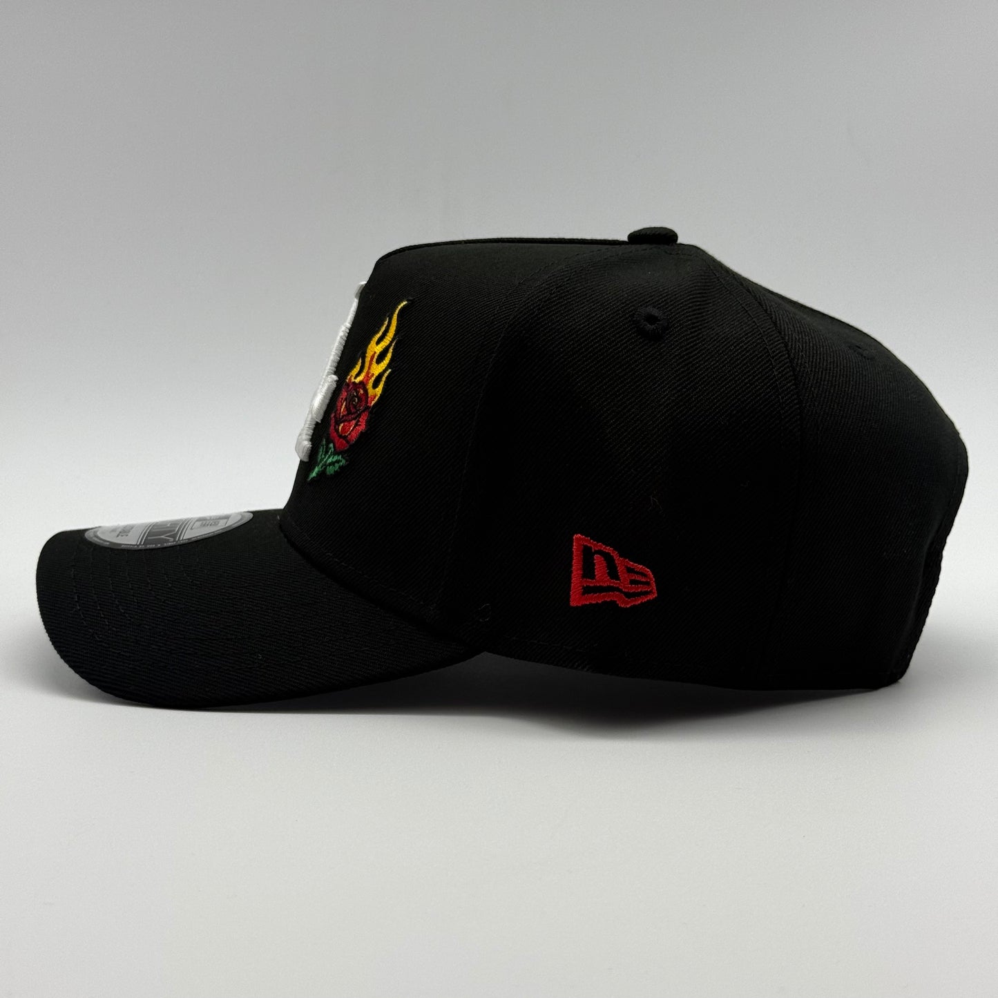 LA FIRE ROSE BLACK