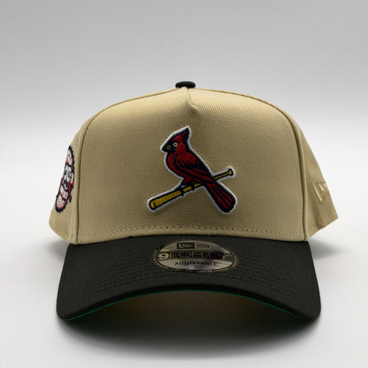 NEW ERA 9FORTY CARDINALS CAFÉ