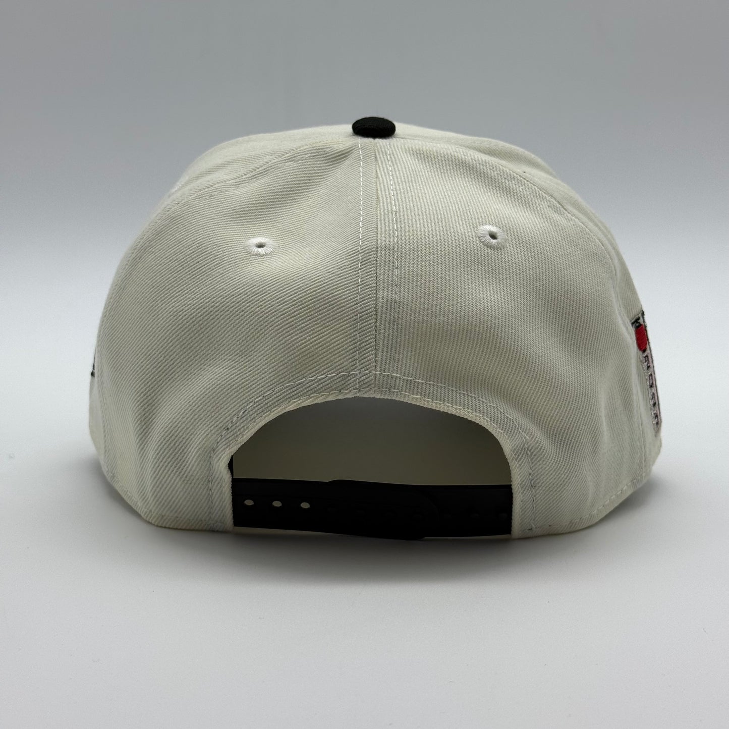 LA TWO TONE