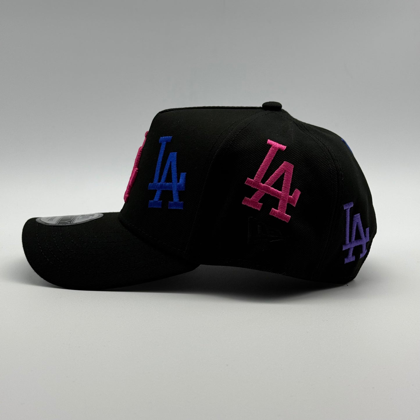 LA DACING LOGOS