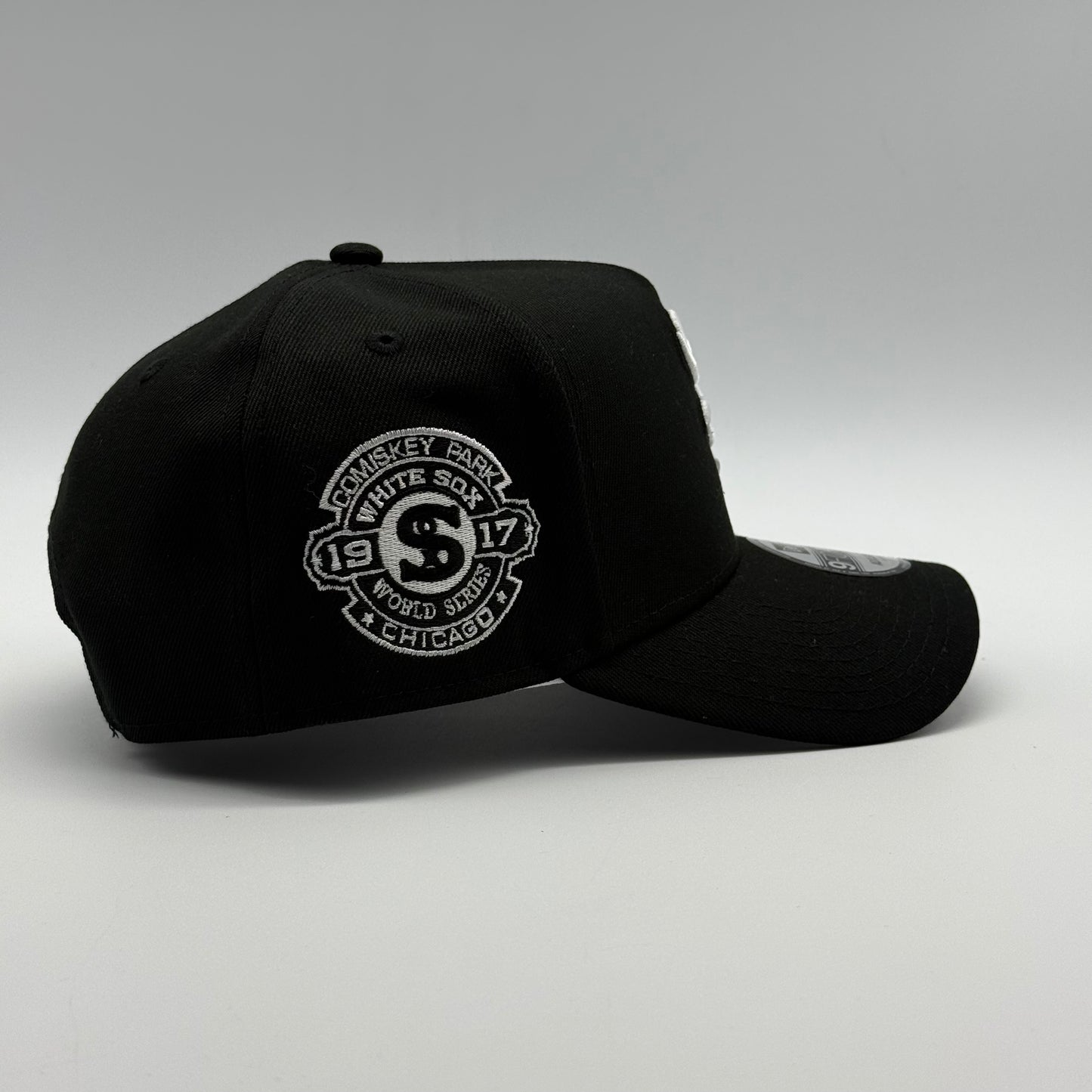 CHICAGO WHITE SOX 'BLACK AND WHITE' 9FORTY