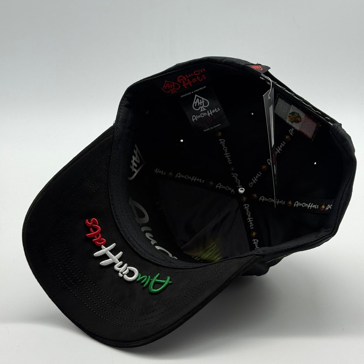 Águila Azteca Black Edition