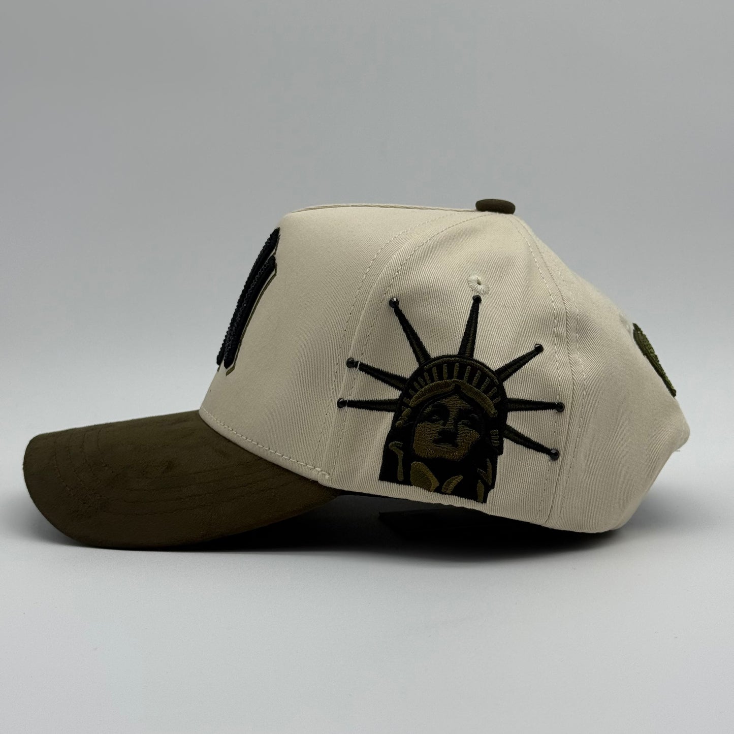 NY OLIVO